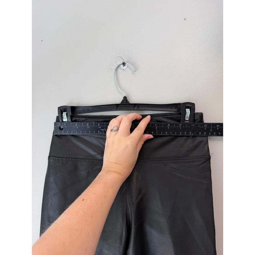 American Eagle Faux Leather Leggings Black High Waisted Matte Stretch Small